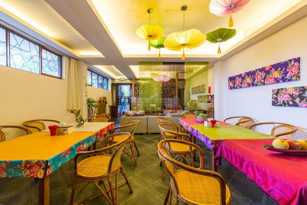 Lijiang Merry Inn Exterior photo