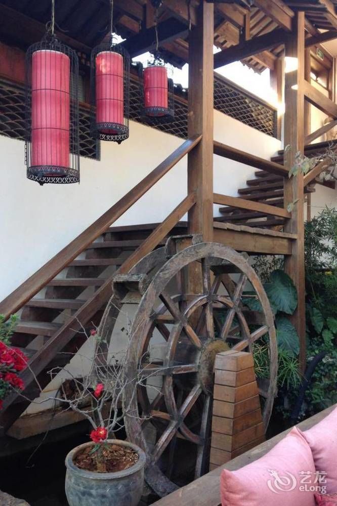 Lijiang Merry Inn Exterior photo
